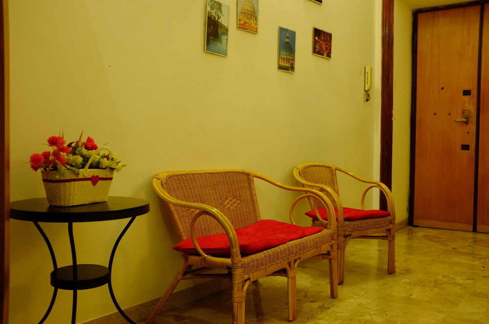 Bed & Breakfast King Square 2*